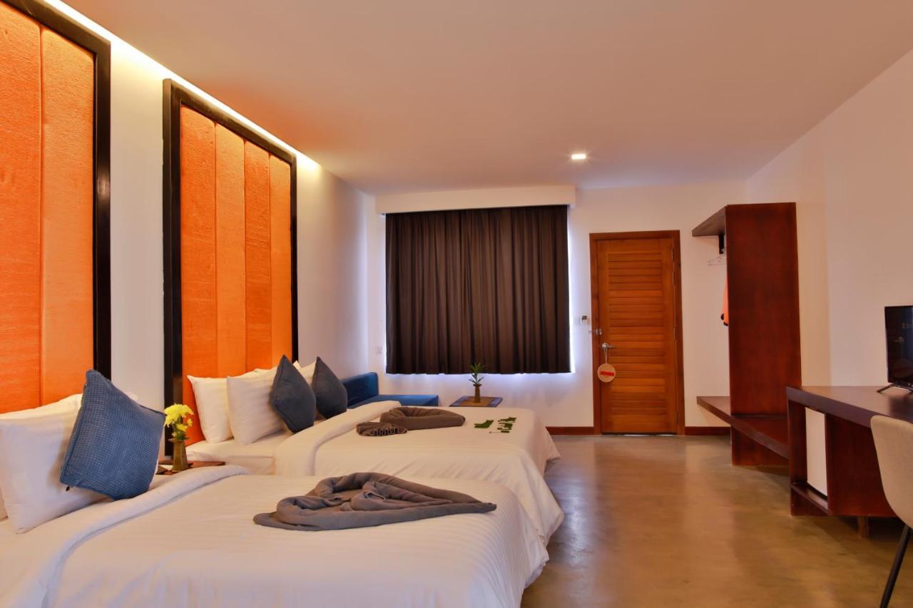Central Corner Suite Siem Reap Exterior photo