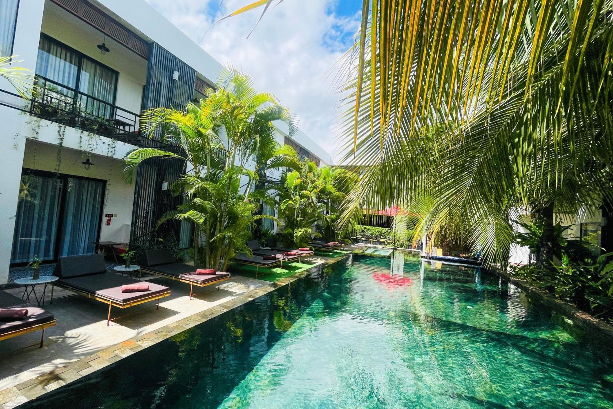 Central Corner Suite Siem Reap Exterior photo